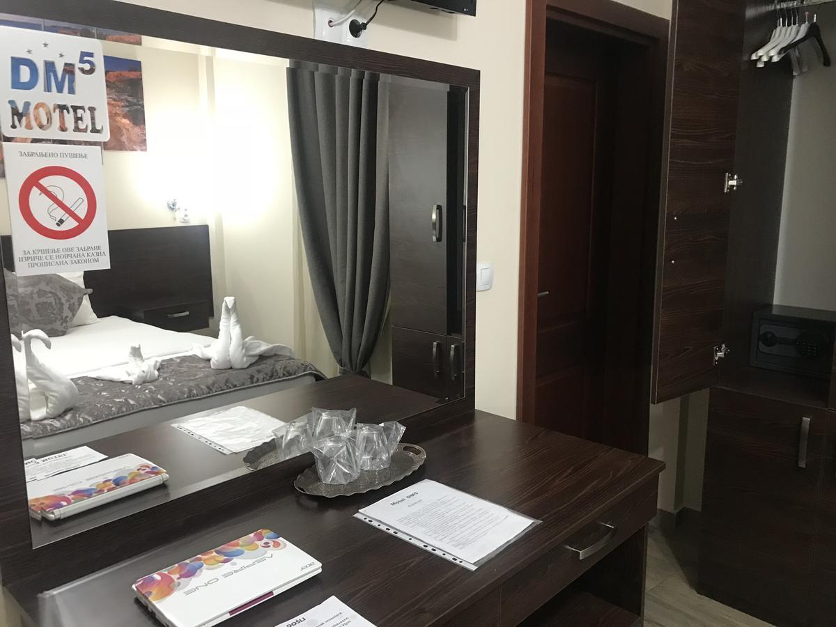 Prenociste Dm5 Bed and Breakfast Novi Pazar Eksteriør billede